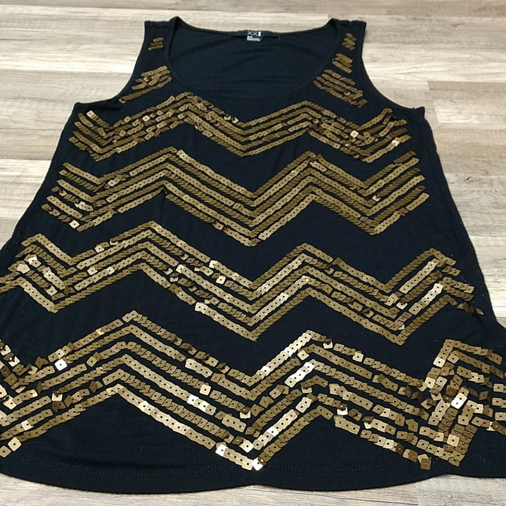 Forever 21 Sequin Tank Top - Picture 3 of 8